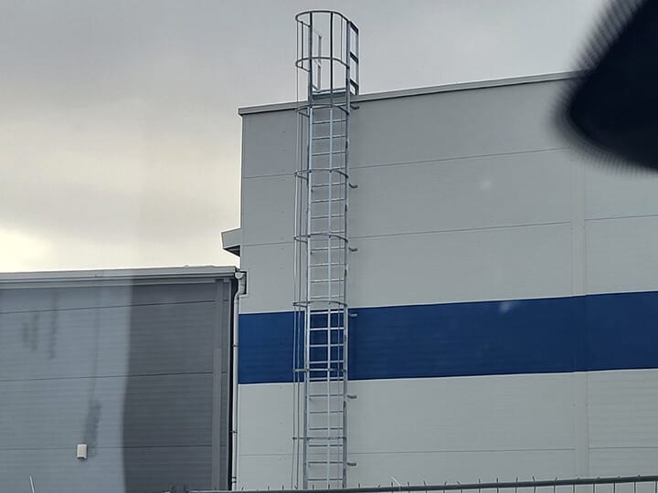 Galvanoidut modulaariset palotikkaat